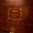 1998 Queen Anne Yamaha console, cherry - Upright - Console Pianos