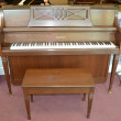1989 Samick console piano in stylish walnut cabinet - Upright - Console Pianos