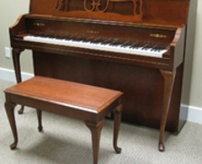 Yamaha M500 Queen Anne Console