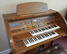 Lowrey Premier Organ