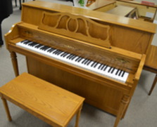 Yamaha M500F Console Piano