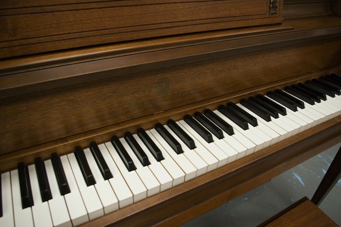 1924 story and clark piano for sale