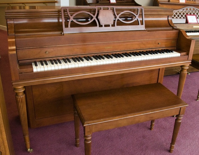 1961 Everett Console Piano - Upright - Console Pianos