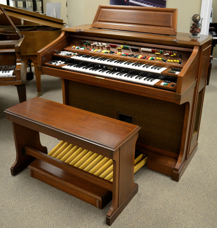 Yamaha Organ - Organ Pianos