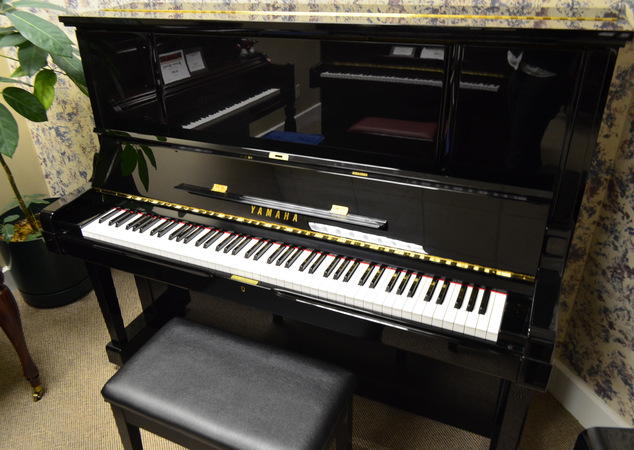 1985 Yamaha UX-3 Professional Upright Piano - Upright - Professional Pianos