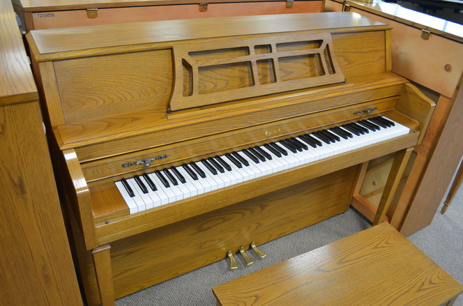 1992 Yamaha M302 Console Piano - Upright - Console Pianos