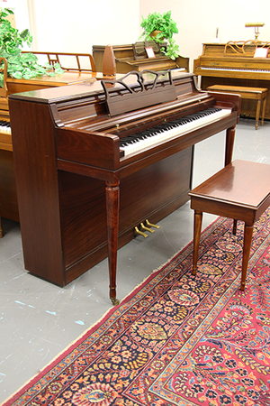 wurlitzer spinet piano early 1960