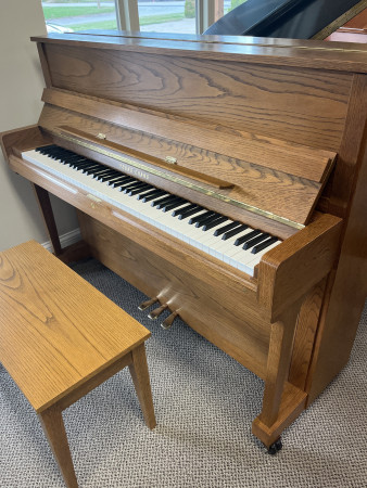 1987 Young Chang studio piano in oak - Upright - Studio Pianos